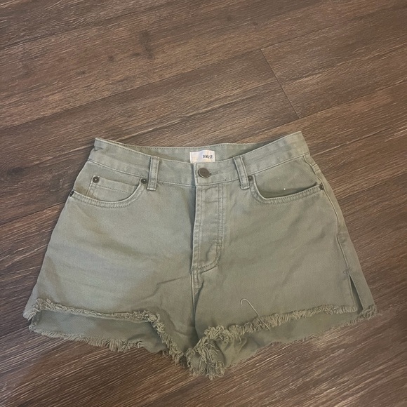 Amuse Society Pants - Amuse Society Women’s Green High Waist Denim Shorts Size 25